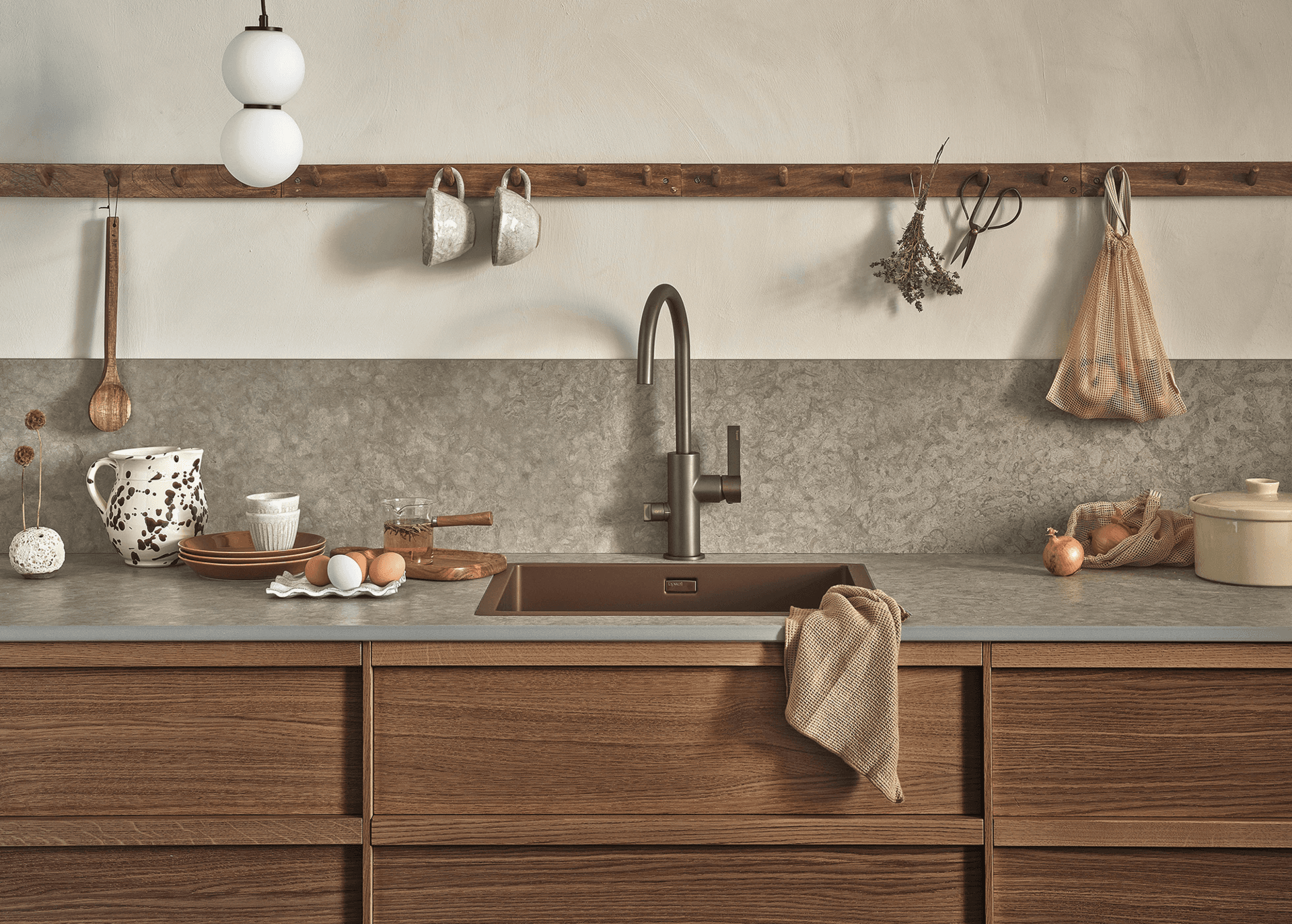 Runö Warm Grey Brushed — Кварц — vaade 3