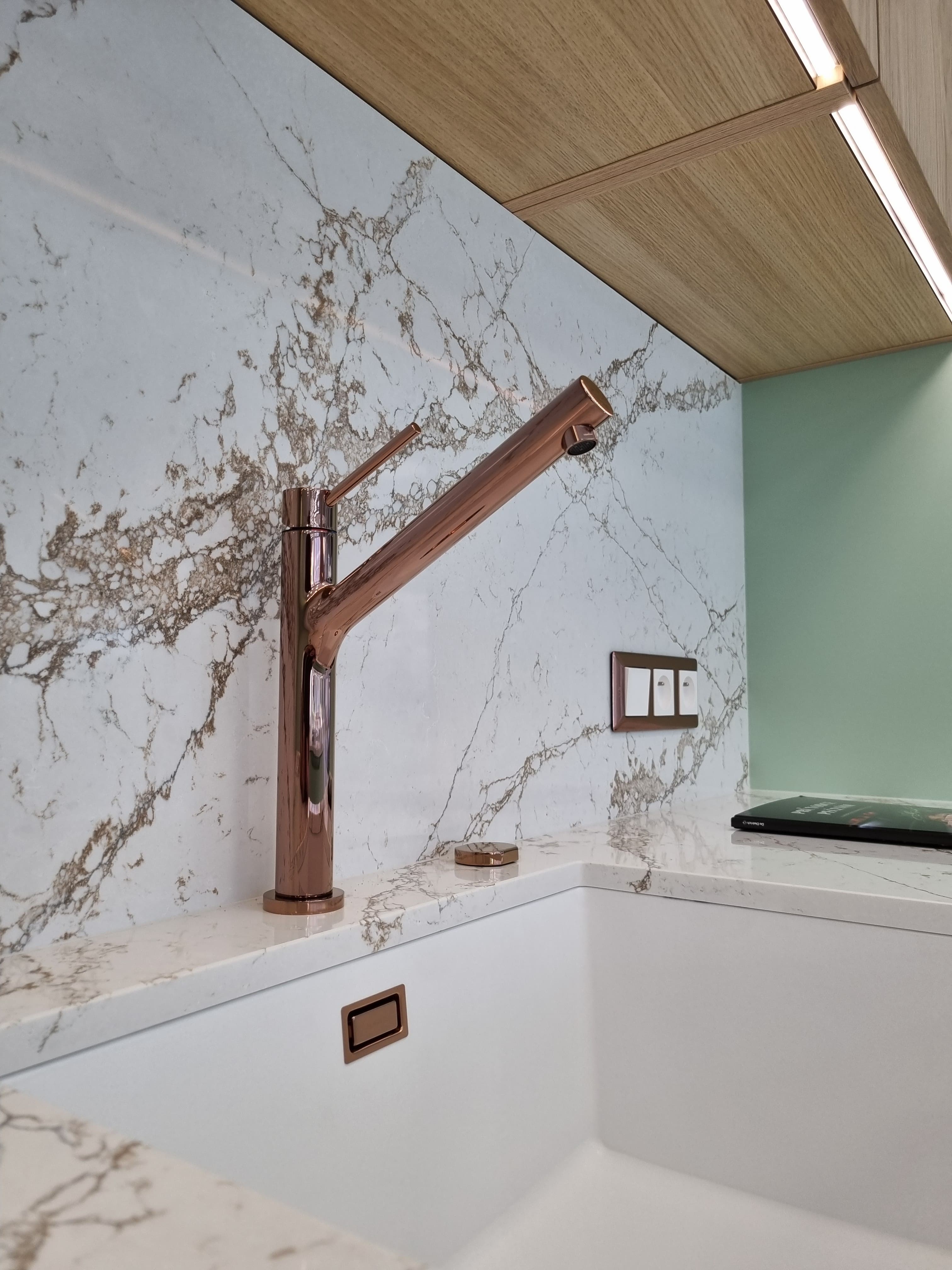Technistone Bronze Coast — Kvarts — vaade 7