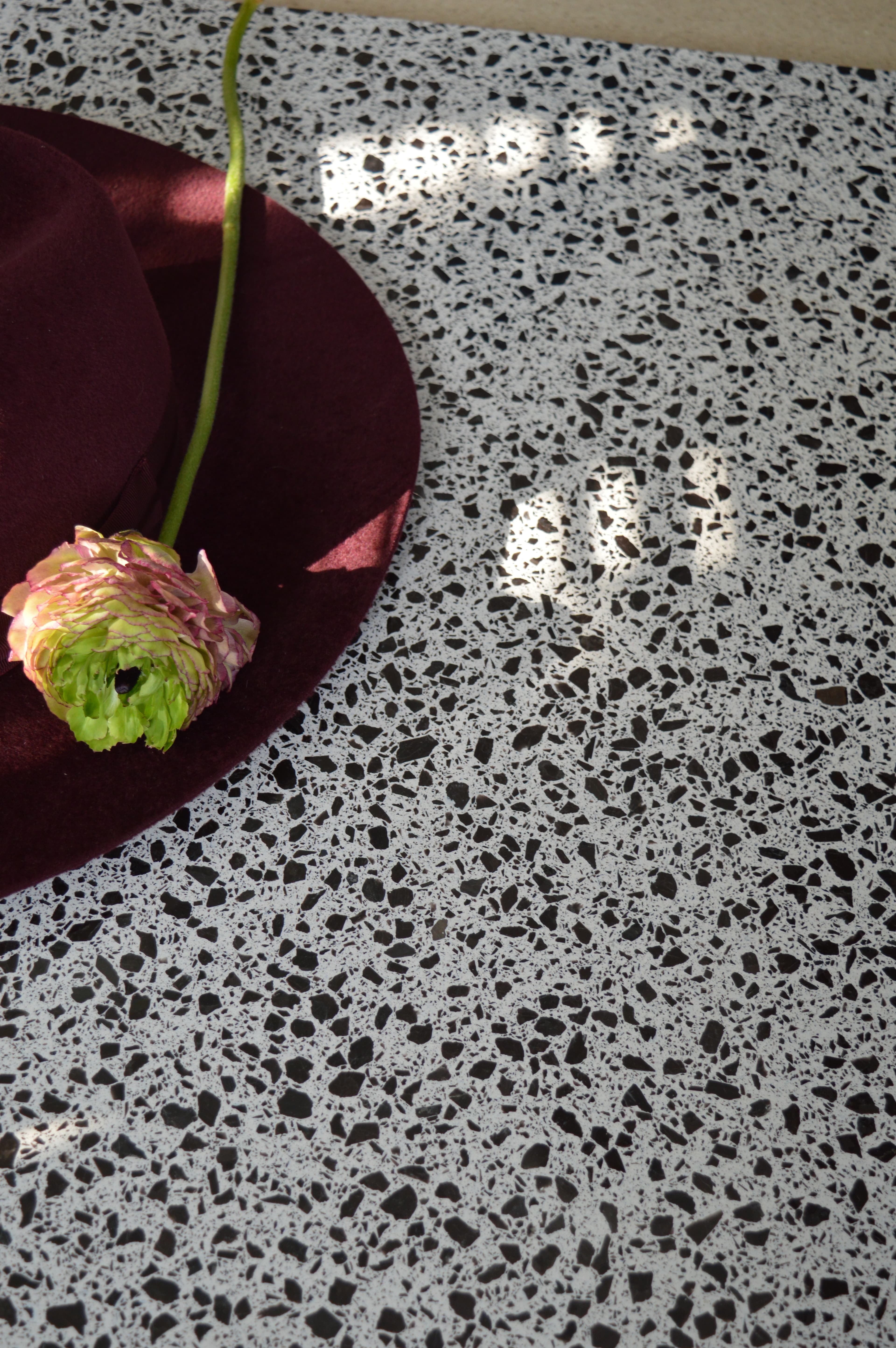 Technistone Taurus Terrazzo White — Kvarts — vaade 3
